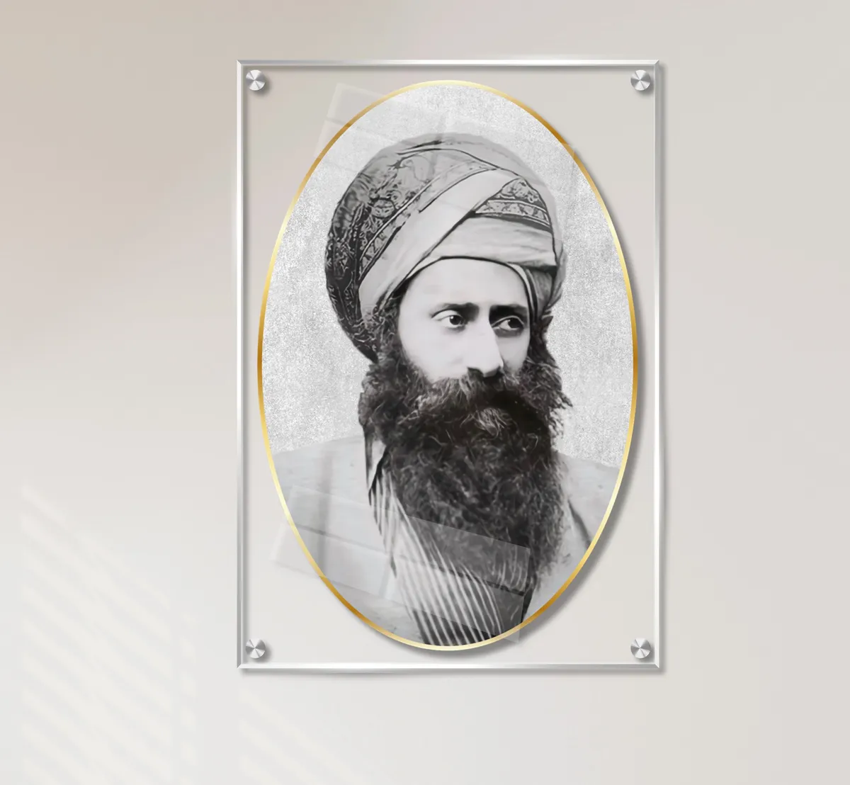 הבן איש חי - תמונת זכוכית במסגרת אליפטית עם רקע שקוף