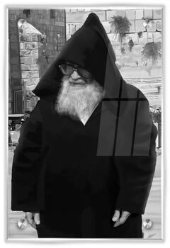 תמונת זכוכית הרב אלעזר גווני אפור