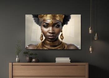 תמונת זכוכית מלכת אפריקה