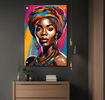 תמונת זכוכית מרהיבה לסלון ולמשרד אישה אפריקאית "שרשראות ועגילים"